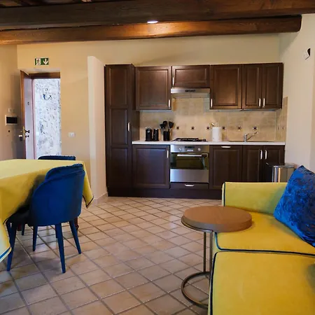 Apartment Tenuta Colfiorito Castel Madama