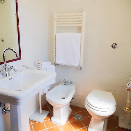 Tenuta Colfiorito Apartment *